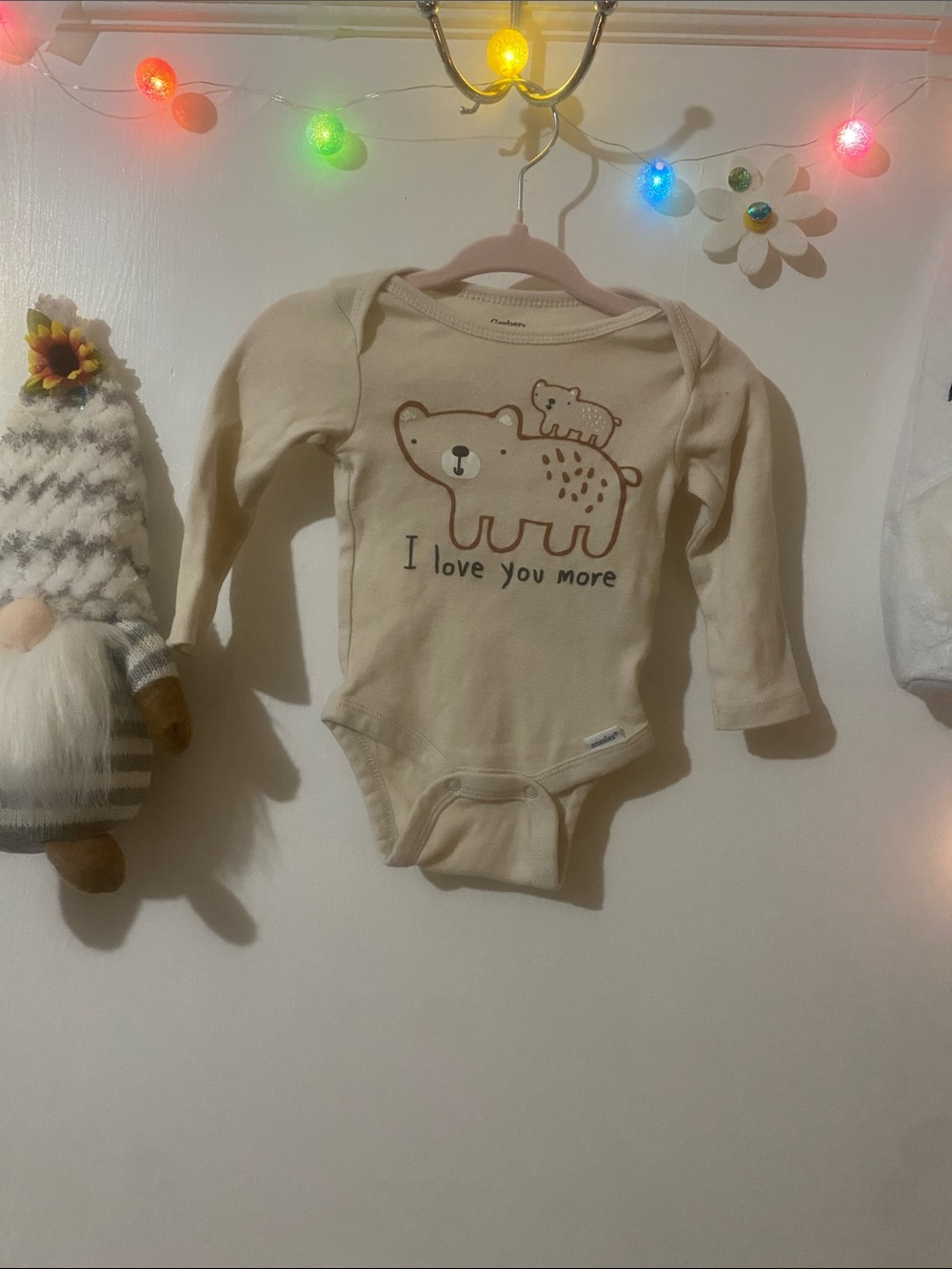 Gerber Cream Bear Graphic Long-Sleeve One-Piece Bodysuit